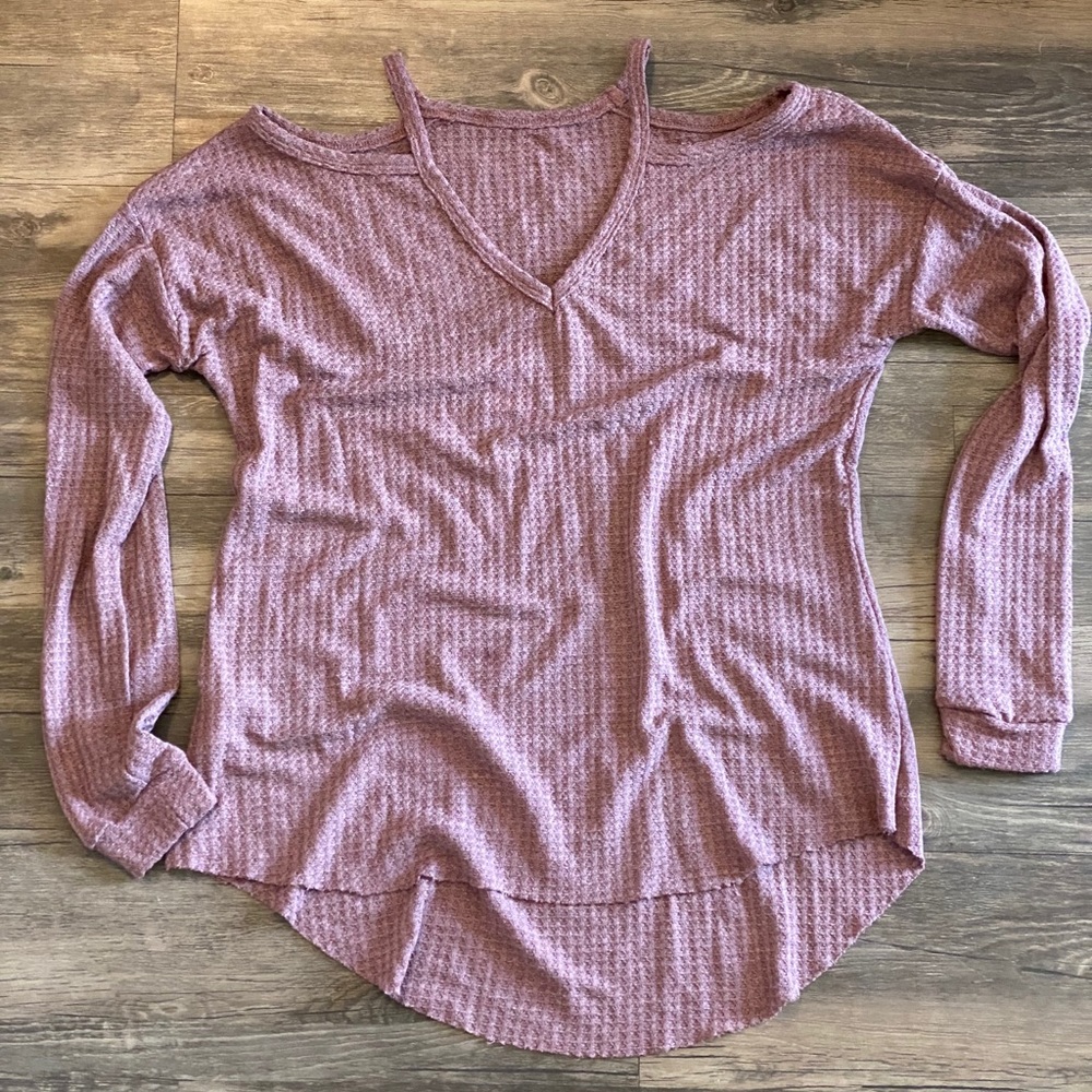 Cold shoulder top